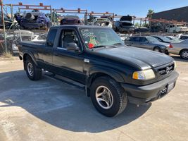 2001 MAZDA PICKUP SE