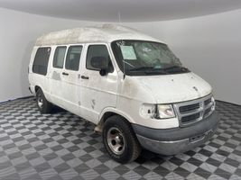 2002 DODGE 1500 RAM VANS 