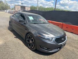 2015 FORD TAURUS SHO