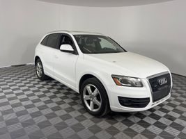 2011 AUDI Q5 