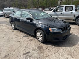 2011 VOLKSWAGEN JETTA BASE