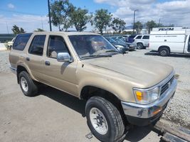 1995 TOYOTA 4RUNNER SR5