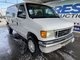 2004 FORD E350 VANS XL