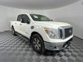 2017 NISSAN TITAN