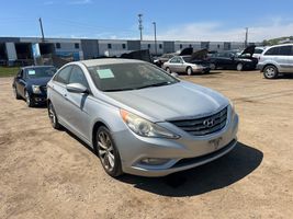 2011 HYUNDAI SONATA LIMITED