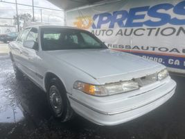 1997 FORD CROWN VICTORIA BASE