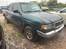 1999 MAZDA PICKUP SE