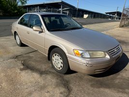 1998 TOYOTA CAMRY LE