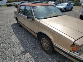1989 DODGE DYNASTY LE