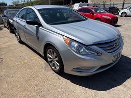 2012 HYUNDAI SONATA SE