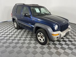 2004 JEEP LIBERTY SPORT