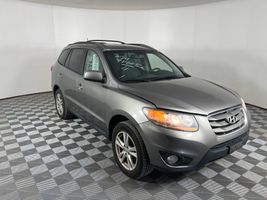 2011 HYUNDAI SANTA FE SE