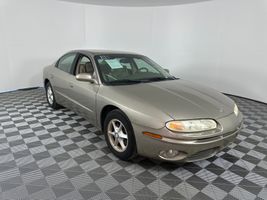 2001 OLDSMOBILE AURORA 