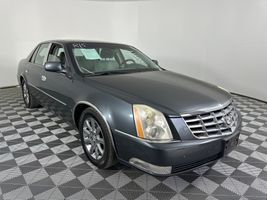 2010 CADILLAC DTS V8 NORTHSTAR , DTS