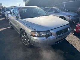 2004 VOLVO S60 BASE