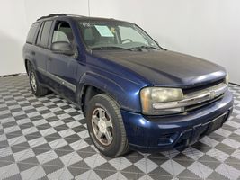 2004 CHEVROLET TRAILBLAZER LS