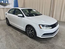 2017 VOLKSWAGEN JETTA SE
