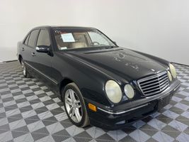 2002 MERCEDES-BENZ E CLASS E320