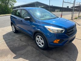 2017 FORD ESCAPE S