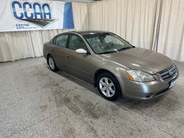 2004 NISSAN ALTIMA BASE