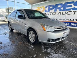 2008 FORD FOCUS SE