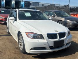 2007 BMW 3-SERIES 328XI