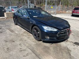 2014 TESLA MODEL S BASE
