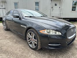 2014 JAGUAR XJ PORTFOLIO