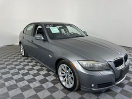 2011 BMW 3-SERIES 328I