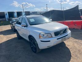 2013 VOLVO XC90 
