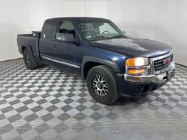 2006 GMC SIERRA 1500 SL