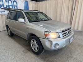 2006 TOYOTA HIGHLANDER BASE
