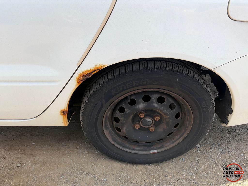2005 MITSUBISHI LANCER 12