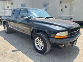 2002 DODGE DAKOTA SPORT
