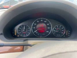 2005 MERCEDES-BENZ E CLASS E320