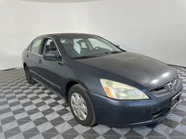 2004 HONDA ACCORD LX