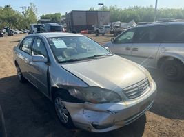 2003 TOYOTA COROLLA LE