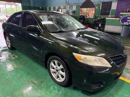 2011 TOYOTA CAMRY
