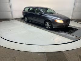 2008 VOLVO V70 