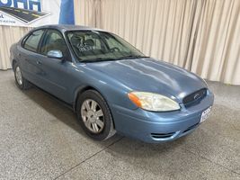 2005 FORD TAURUS SEL