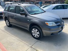 2005 MITSUBISHI OUTLANDER LS