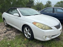 2004 TOYOTA CAMRY SOLARA SE