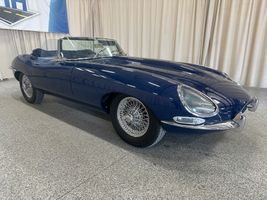  JAGUAR XK-SERIES 