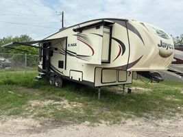 2016 JAYCO FIFTHWHEEL 
