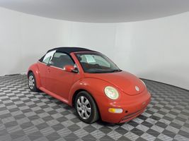 2005 VOLKSWAGEN NEW BEETLE GL
