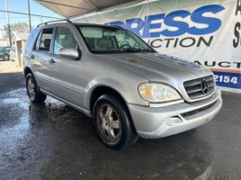 2002 MERCEDES-BENZ M CLASS ML320
