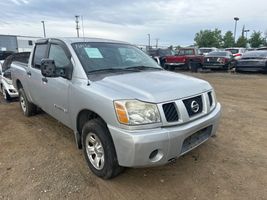 2006 NISSAN TITAN LE