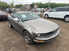 2005 FORD MUSTANG 