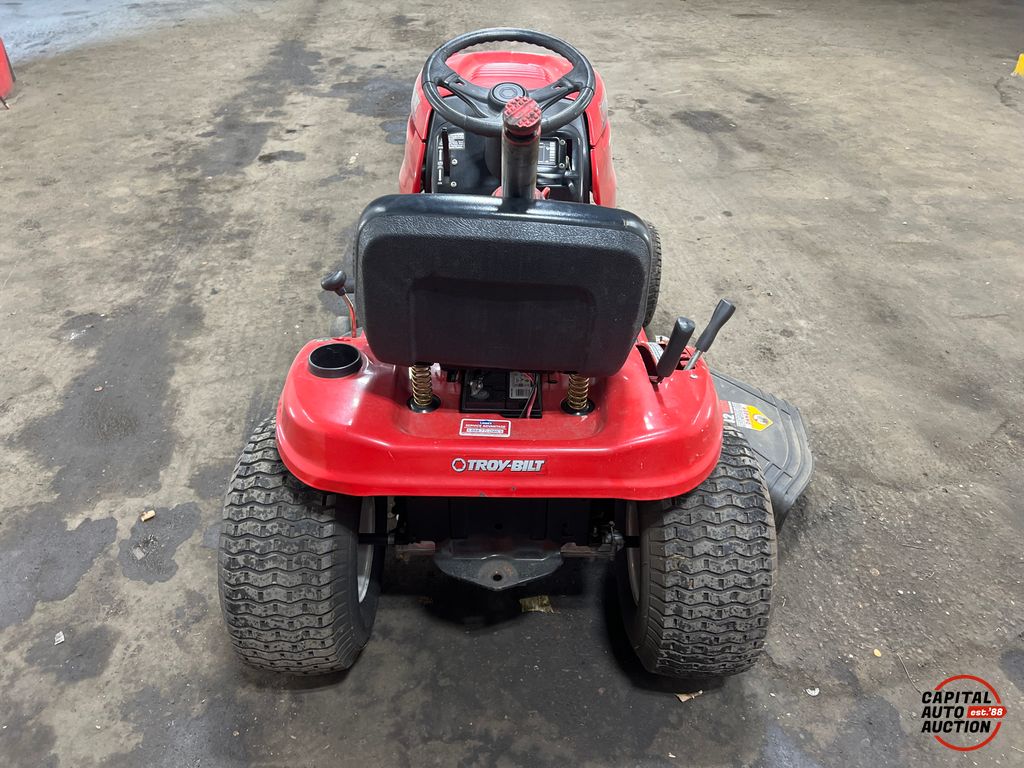 2012 TROY-BILT BRONCO GARDEN TRACTOR 5