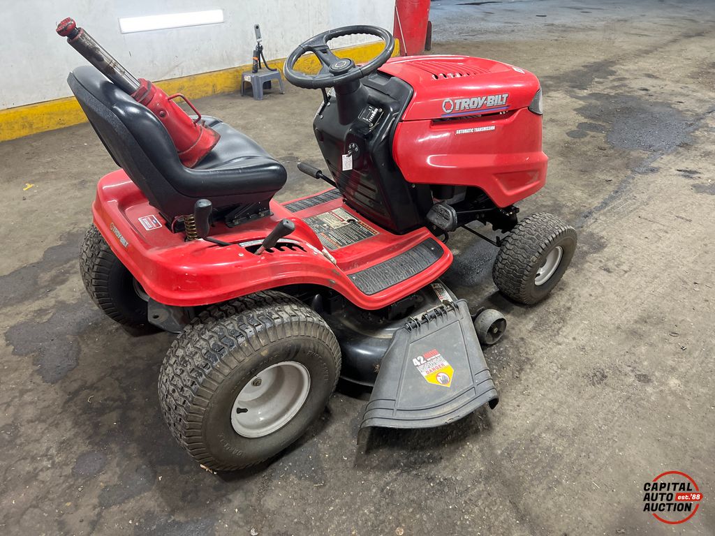 2012 TROY-BILT BRONCO GARDEN TRACTOR 3